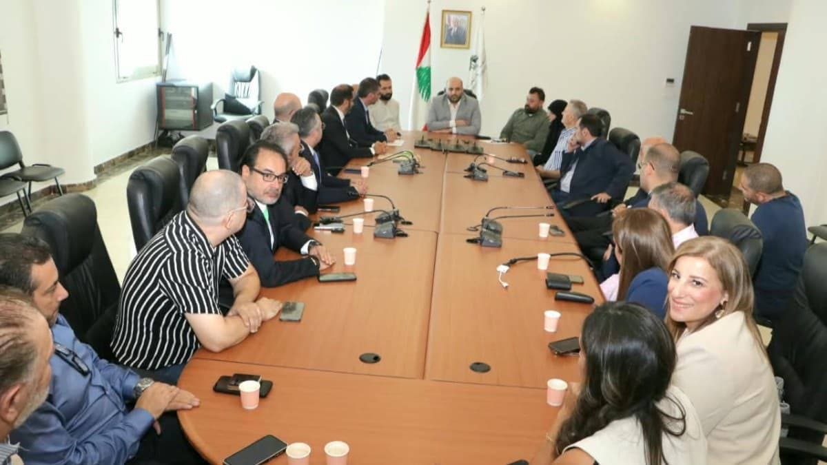 توقيع بروتوكول تعاون بين نقابة الصيادلة ومستوردي الأدوية
