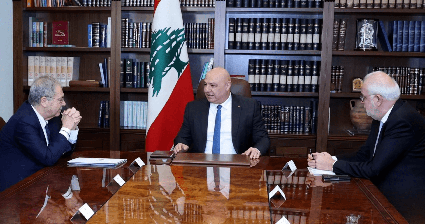 ملف السجناء بين لبنان وسوريا محور إجتماع برئاسة عون في بعبدا 