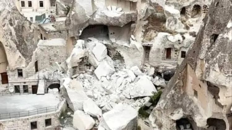 قتيلان ومصاب بانهيار صخري في كبادوكيا التركية