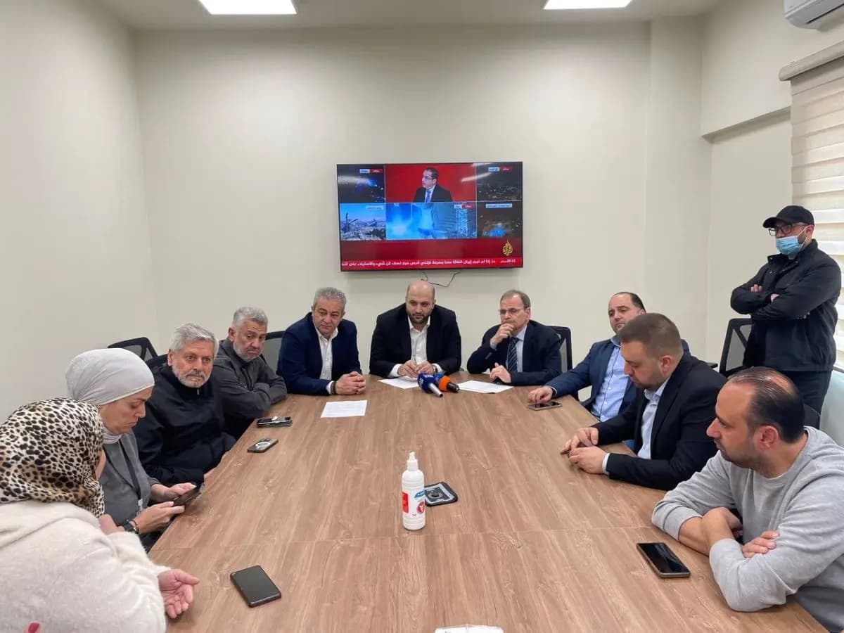 وزير الصحة  اللبناني يطلع على خدمات النازحين في صيدا 