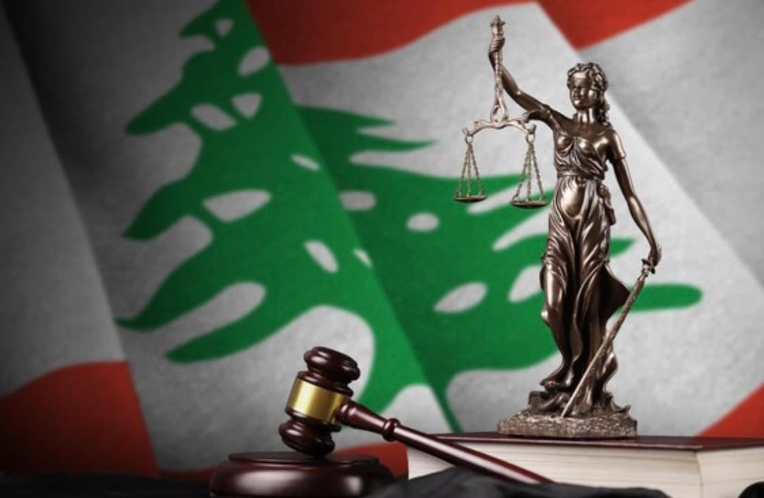 بعد توقيع عون قانون الإعلام نادي الصحافة يطالب بتعديل المادة 104