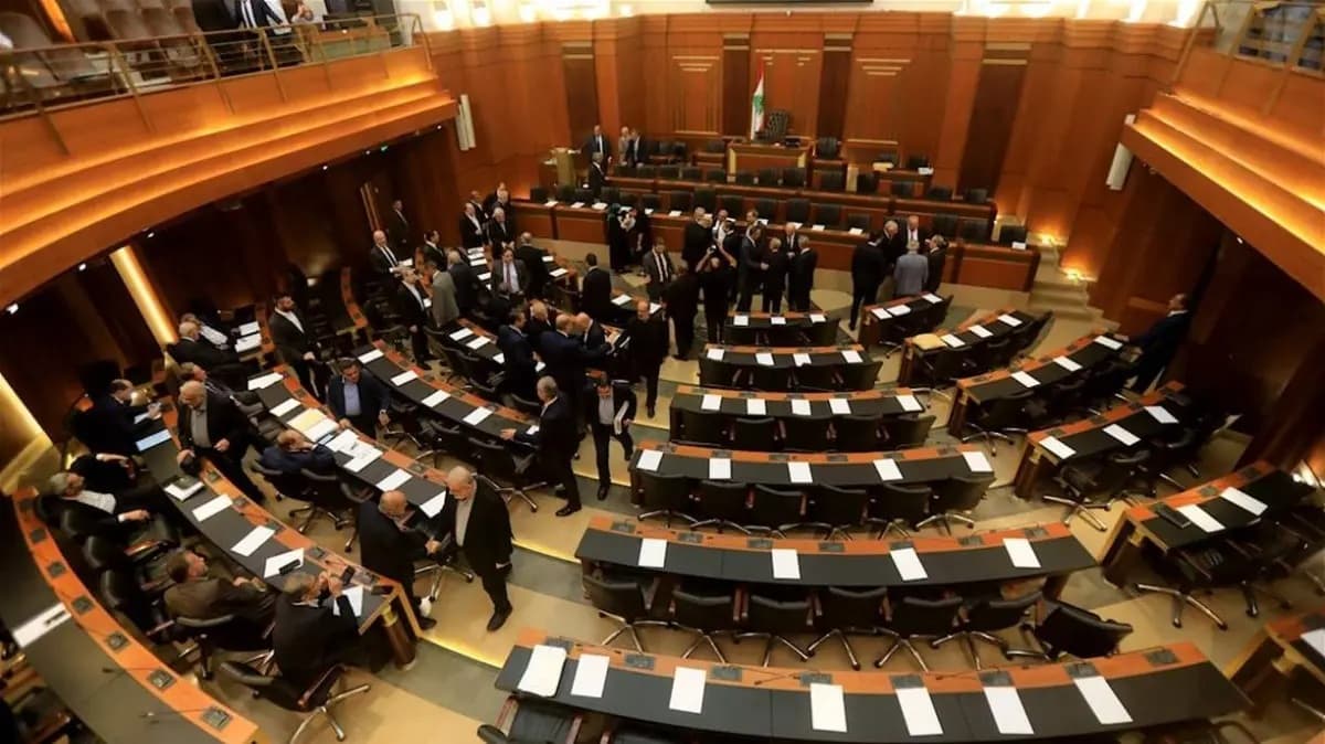 جلسات مكثفة لإقرار موازنة 2026 وتحركات احتجاجية متزامنة