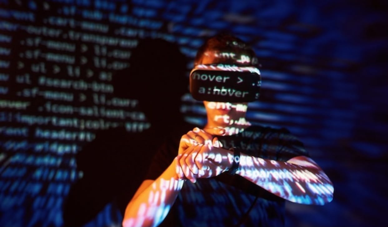 ديب سيك تنافس كلود كود-ai