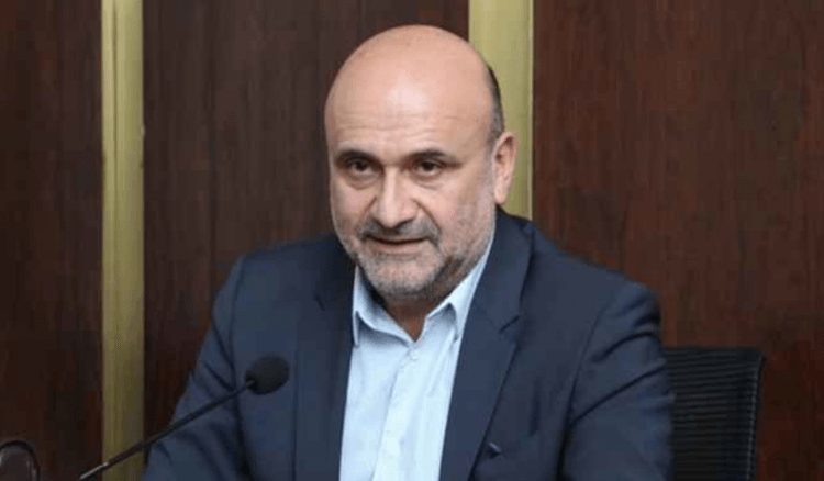 سيمون ابي رميا 