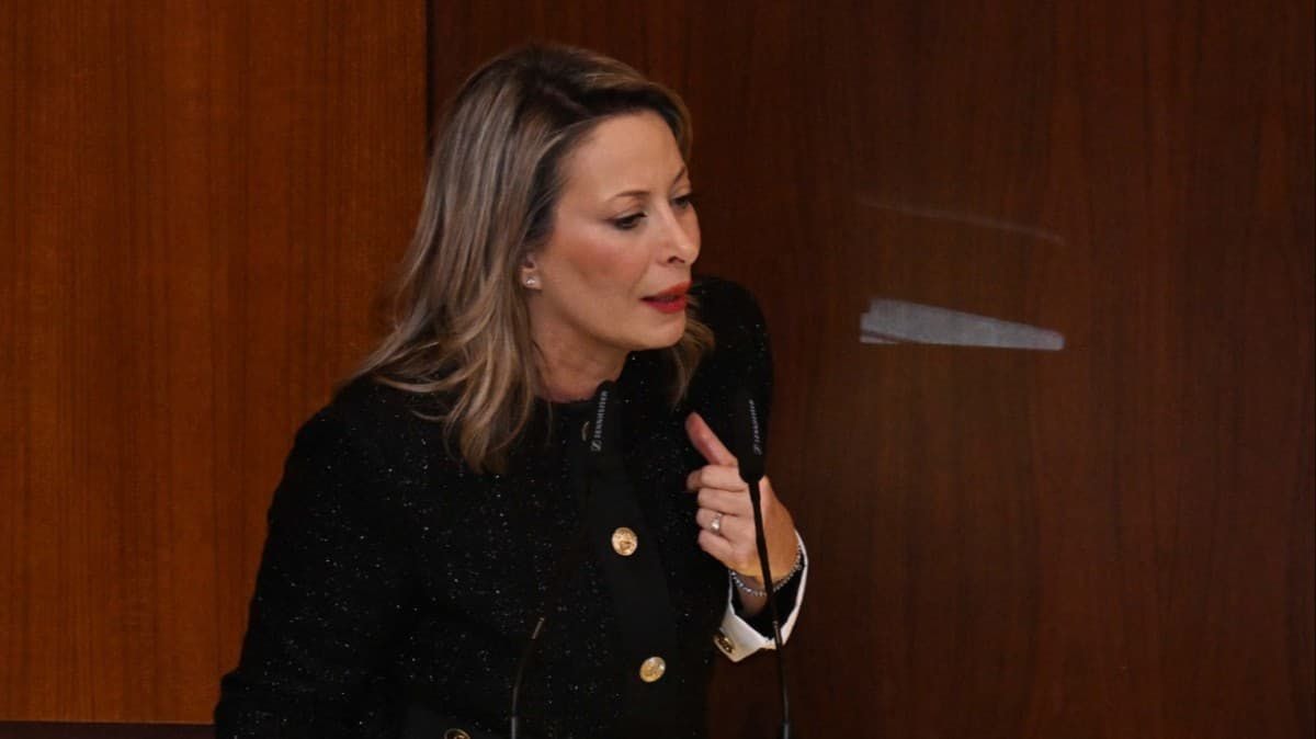 النائبة غادة أيوب (وطنية)