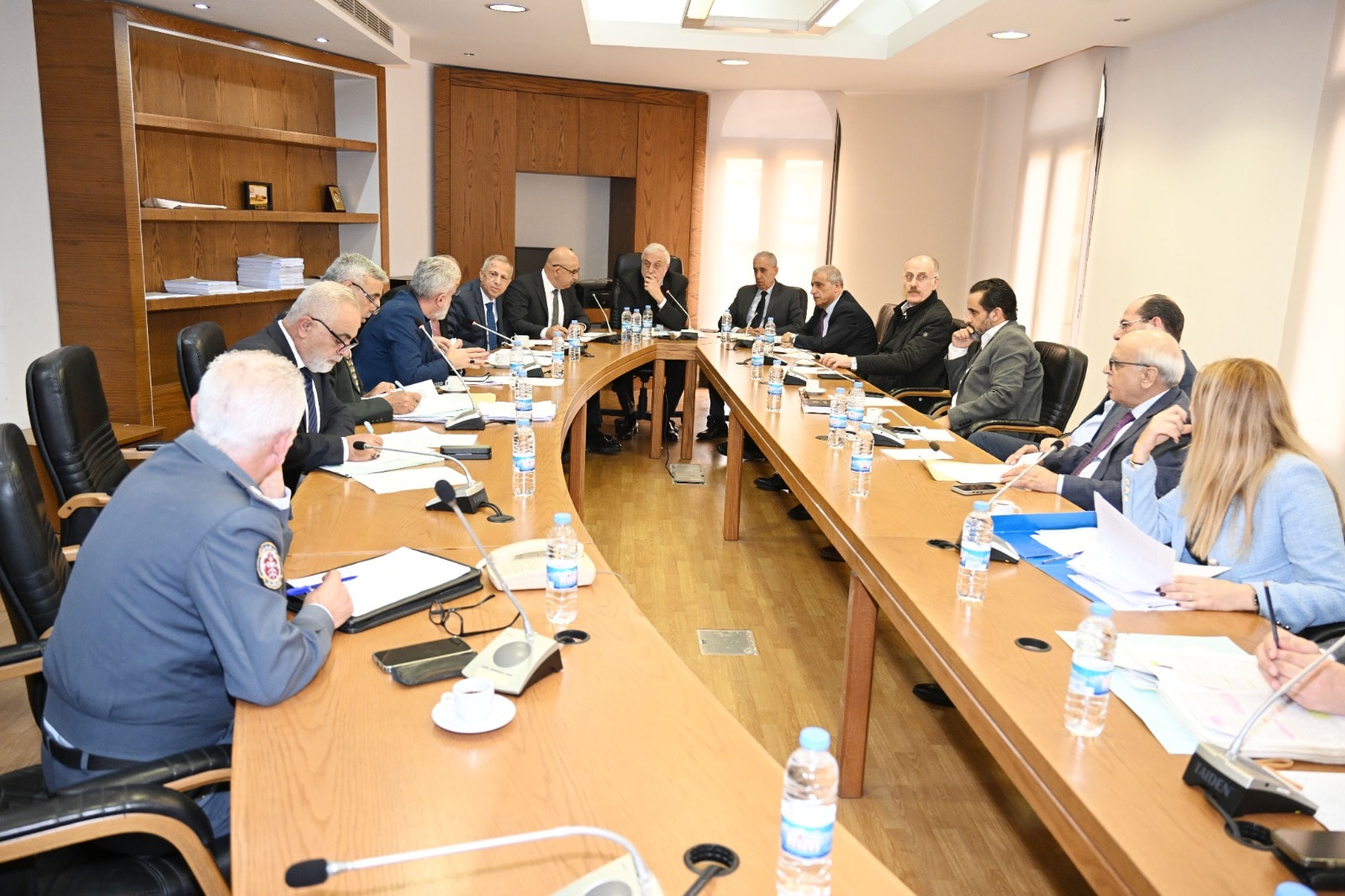 لجنة الدفاع 