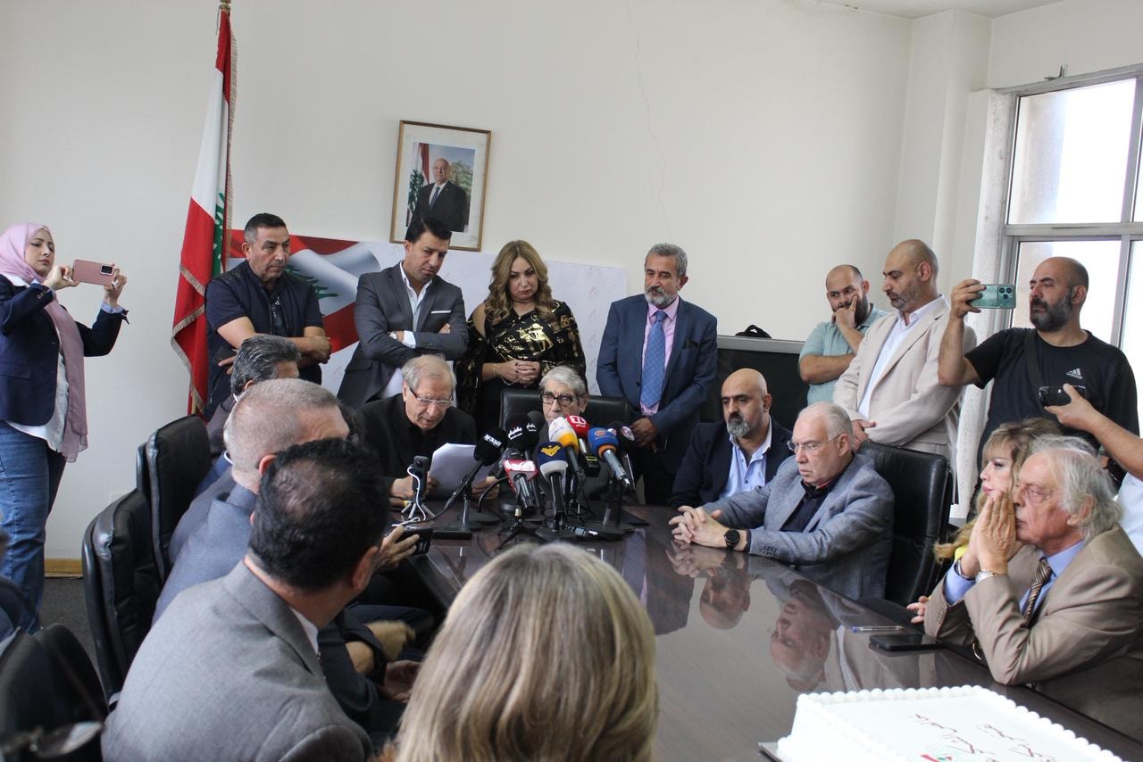 a5b0fce6-beab-4ff9-b2ae-d8b238f8261d