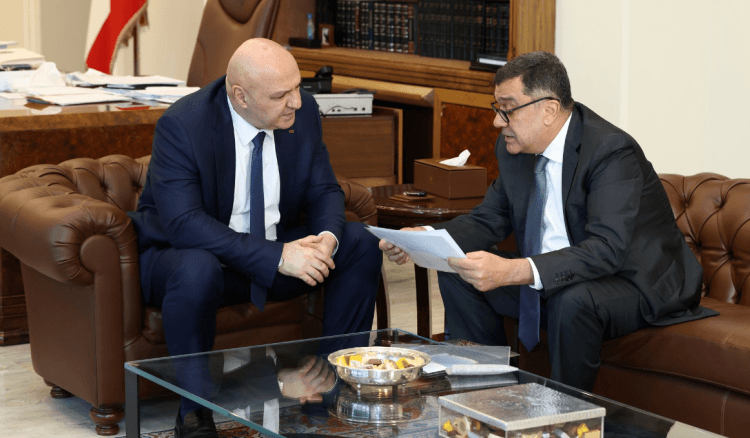 طيران الشرق الأوسط يسجّل 1.1 مليون راكب… وعون يشيد بإرثها الوطني في الذكرى الـ80