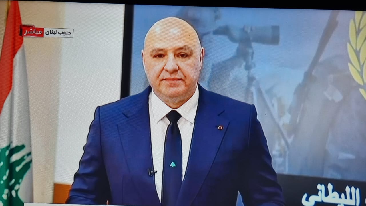 الرئيس جوزاف عون متحدثاً عشية عيد الاستقلال من الجنوب، 21 تشرين الثاني 2025 (إقتصادي.كوم)