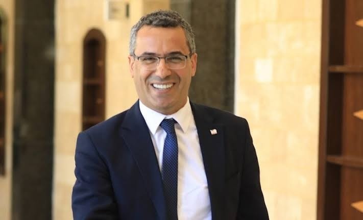 الدكتور نزار هاني