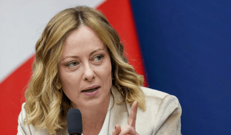 إيطاليا تكسب دعماً ائتمانياً جديداً مع رفع “سكوب” النظرة المستقبلية