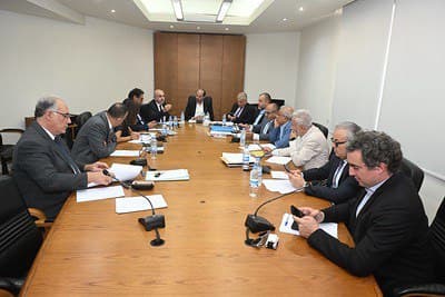 "الإدارة والعدل" تُقرّ ثلاثة اقتراحات قوانين وتؤجل حسم قانون الإعلام