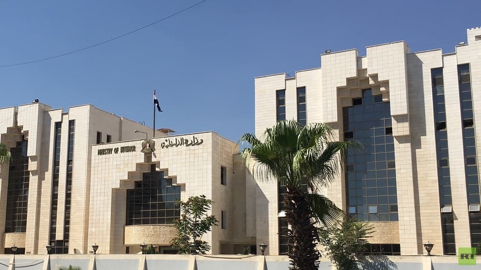 الداخلية السورية تزيل 5 ملايين منع سفر وتؤكد اكتمال الملف خلال أشهر