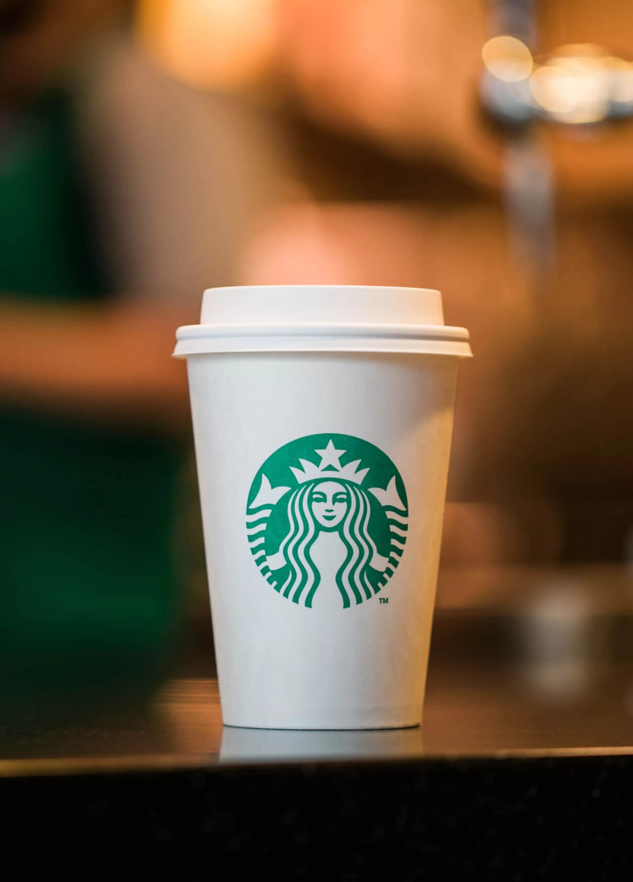 ستاربكس تدفع 35 مليون دولار لتسوية دعاوى عمال في نيويورك