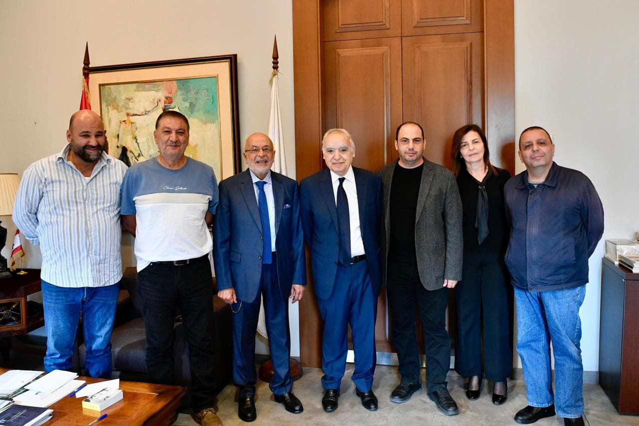 وزارة الثقافة تحتفل بالذكرى الأربعين لرحيل الشاعر طليع حمدان