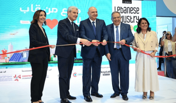 ad4e87957340b7969cd23e184894e915