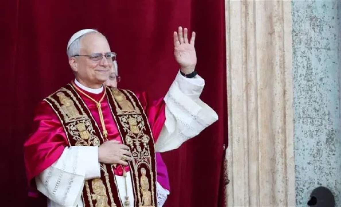 الطائرة البابوية تتأثر بعطل تقني قبيل توجهها الى بيروت