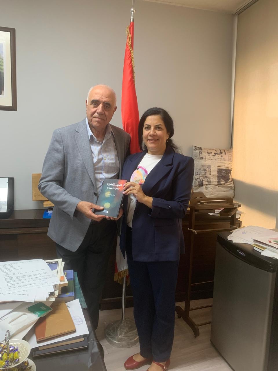 الصحافية ميشلين مبارك ونقيب المحررين