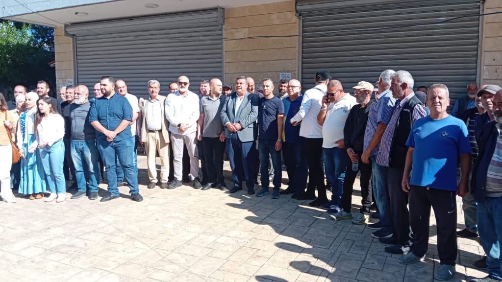 إعتصام عمالي في الشمال احتجاجاً على تبرئة شركتي الخليوي مالياً