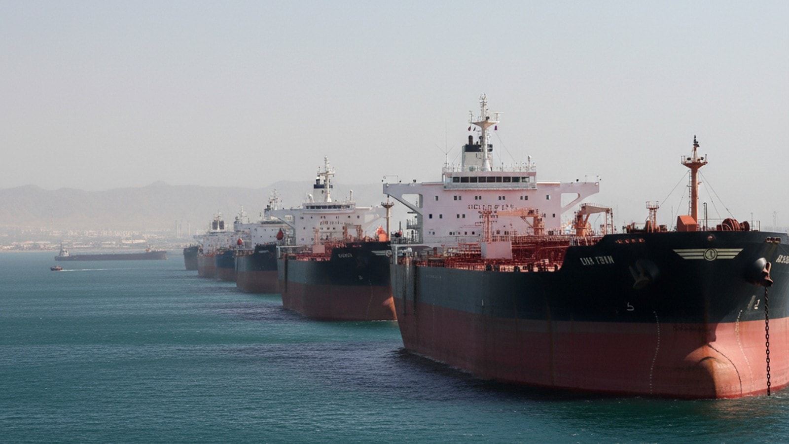 US Sanctions Target Iranian Oil Trade Amidst Tentative Ceasefire