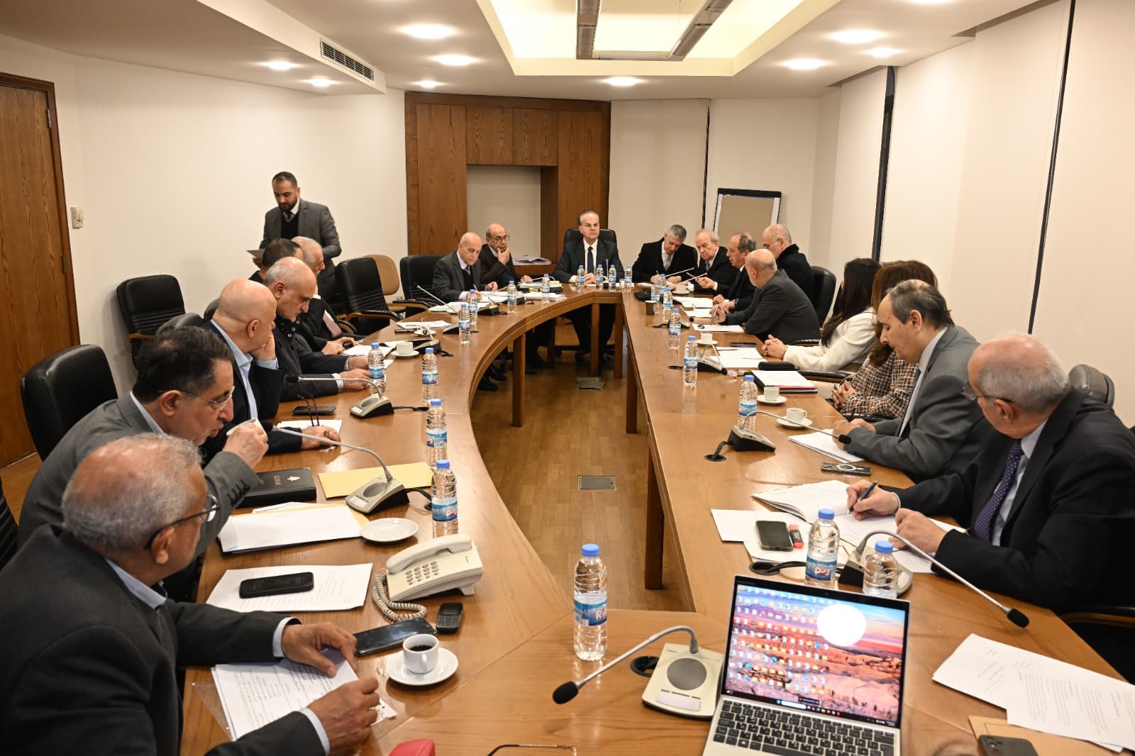 لجنة الإدارة والعدل تشكل لجنة فرعية لدراسة اقتراح قانون التمريض