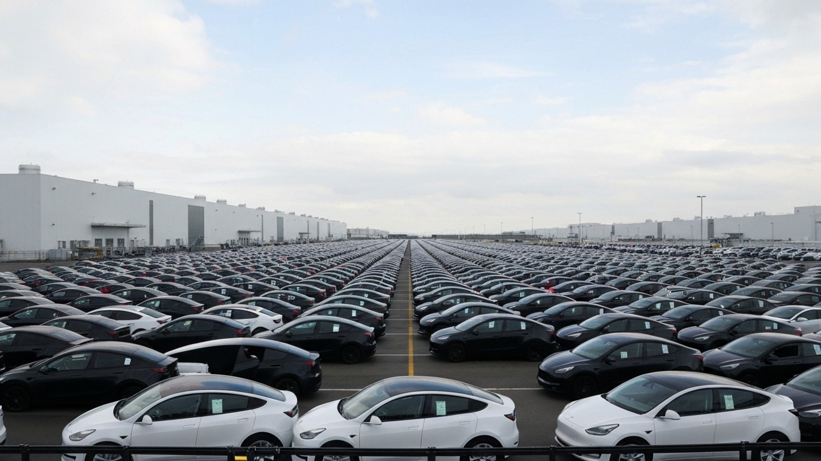 Tesla Accelerates European Production with Major German Gigafactory Expansion
